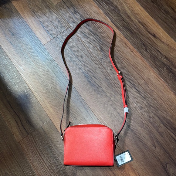 DKNY Faye-Top Zip Camera Bag - New Crossbody Bags - Picture 3 of 5